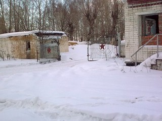 старая военная база//old military base (viktor drobot)