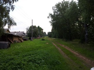 Улица на берегу Юга в Новой Яхреньге. (Pavel Ermolaev)