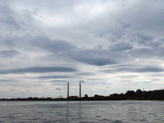 Облака - тарелки. Летающие. (Дмитрий Зонов)