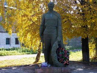 Памятник воинам, павшим во время Великой Отечественной Войны (ghost27)