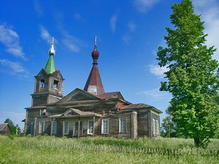 Деревянная Сретенская церковь в деревне Большая Чепца (Nadezhda Shklyaeva)