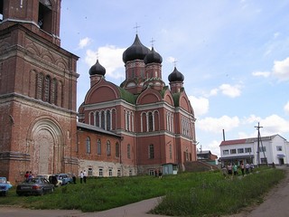 Church and walls in Yaransk (Dmitriy Tkachenko)