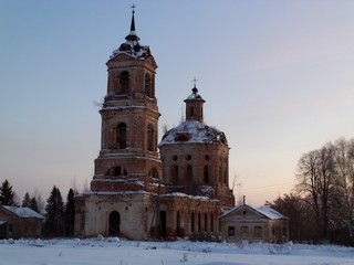 Богоявленская церковь 1807-1847 г. на рассвете (Дмитрий Зонов)