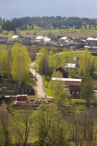 Вид с холма на деревню Большая Кивара. The view to Bolshaya Kivara village from the hill. (Александр Кирилюк)