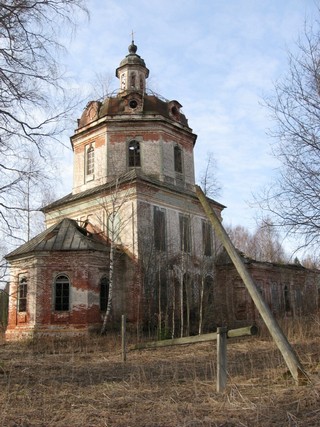 Верхнеивкинская церковь (Андрей Кузьмин)