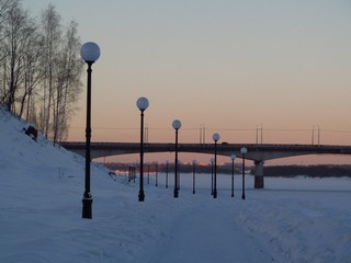 Вечерняя нижняя набережная (Дмитрий Зонов)