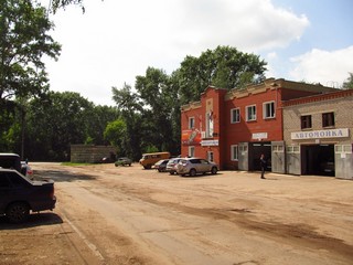Автосервис на ул.Революции (Дмитрий Зонов)