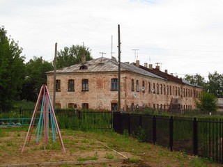 Бывшее фабричное общежитие (Дмитрий Зонов)