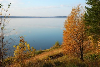 вид на пруд осенью (Vadim44)