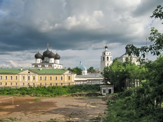 Monastery (Yustas)