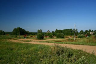 дорога к церкови в п.Кырмыж, Кировская обл. (Юрий Зыкин)