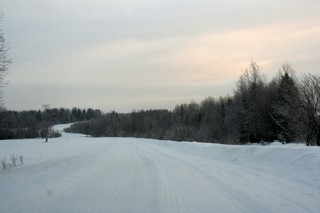 Зимняя дорога в Мысы. Перед мостом через речку Юс. (Ivan Buzmakov)