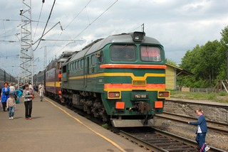 Тепловоз М62-1810, ст. Балезино Горьковской ЖД / Diesel-engine locomotive M62-1810, Balezino station of Gorky division of RZD (12/06/2008) (Dmitry A. Shchukin)