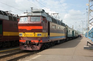 Электровоз ЧС4т-262 (Skoda 62E), ст. Киров-Пассажирский Горьковской ЖД / Electric locomotive ChS4t-262 (Skoda 62E type), station Kirov-Passajirskiy of Gorky division of RZD (12/06/2008) (Dmitry A. Shchukin)