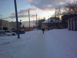 Карла Либкнехта, вечереет//evening on the Karla Libknehta street (viktor drobot)