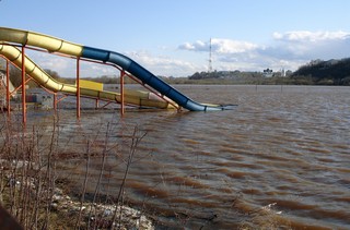 Кировский Городской пляж в половодье (Andreev Kostyan)