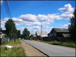 Ул. Мира и козлёнок (Пеккалайнен)