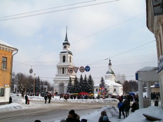 Масленица. Городская площадь с ул.Вятской. (Дмитрий Зонов)