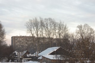 В западном поселке (f054b)