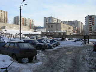 Во дворе Ульяновская 14/2 (21.03.2011) (fotodriver43)