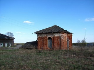 На въезде в д.Зверевы (Дмитрий Зонов)