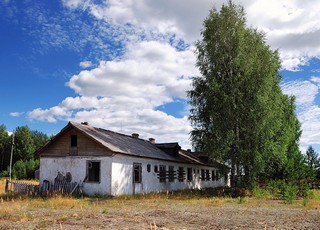 Здание аэровокзала в г.Кирс (Денис Логиновский (denlog))