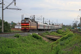 Электровоз ЧС4Т-687 на перегоне Кукмор - Коинсар, Горьковская ЖД, Республика Татарстан. Фото сделано 22.06.2011, время 9:08 (Alexandr El'kin)