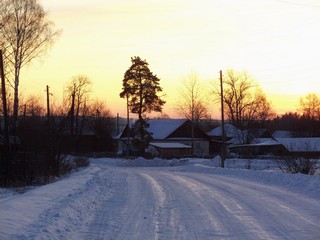 Декабрьский рассвет, с.Пышак (Дмитрий Зонов)