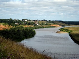 р. Молома, село Юрьево. (Ан Горев)