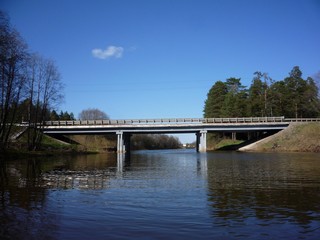 Автомобильный мост р. Медянка 2011 (bokax)