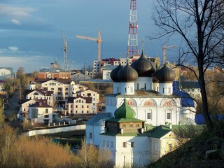 Трифонов монастырь от Вечного огня (Дмитрий Зонов)