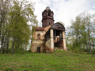 Кресовоздвиженская церковь в с.Чигирень (hunterfish71)