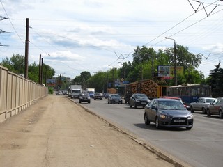  Октябрьский проспект у стадиона 