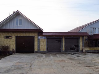 Большие гаражи в Большой Сибири (Дмитрий Зонов)