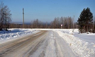 Выезд на дорогу с Синегорья (Денис Логиновский (denlog))
