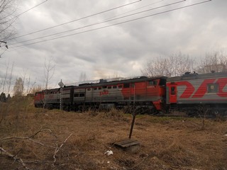 Тепловоз 2ТЭ10 с поездом Киров-Луза (Andrey Ivashchenko)