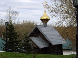 Надкладезная часовня, восстановлена в 1990 г. (Дмитрий Зонов)