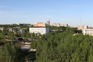 Вид на город с колеса обозрения. Город Киров, Кировская область. Фото сделано 31.05.2013 (Alexandr El'kin)