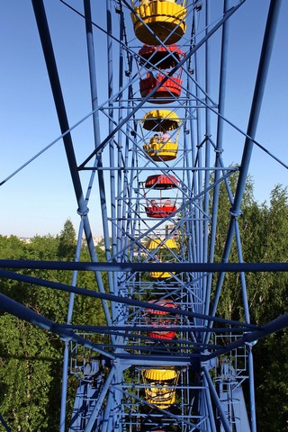 Колесо обозрения. Город Киров, Кировская область. Фото сделано 31.05.2013 (Alexandr El'kin)