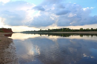 Река Вятка, вблизи деревни Тиваненки, Оричевский район, Кировская область. Фото сделано 07.09.2013 (Alexandr El'kin)