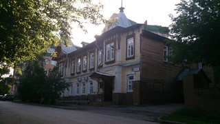 Wooden building (Yustas)