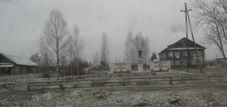 Памятник в с. Гордино (Andrey Ivashchenko)