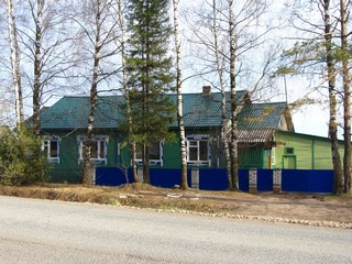 Б.Логуновы, сине-зелёный дом (Дмитрий Зонов)