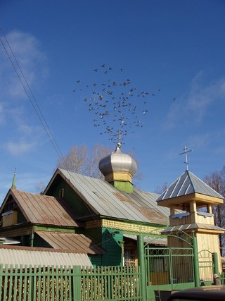 Kambarka wooden Orthodox church [Fall 2005] (Shamil Valeev)
