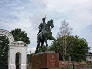 Памятник Н.А.Дуровой в Елабуге (MILAV V)