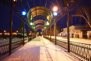 арка на площади (Соколов Леонид)