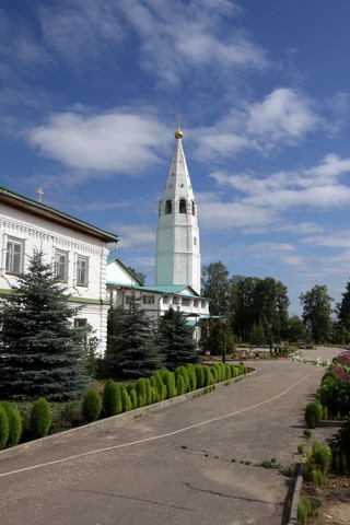 Колокольня Мироносецкого монастыря (gogi0001)