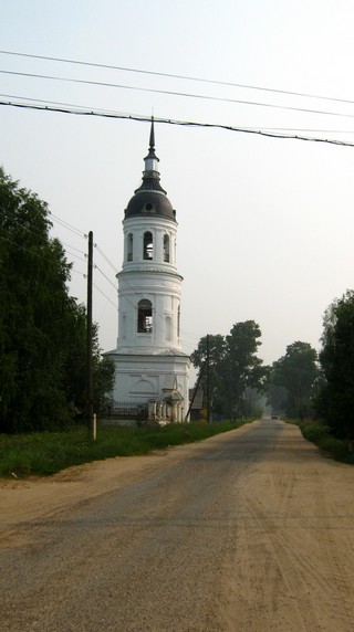 Колокольня Троицкой церкви (Дмитрий Зонов)