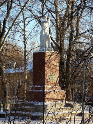 Памятник Степану Халтурину, скульптор Н.И. Шильников (Дмитрий Зонов)