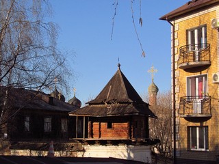 Южная башня Трифонова монастыря (Дмитрий Зонов)